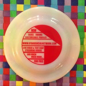 Otaku Social Network Frisbee (Glow in the Dark)